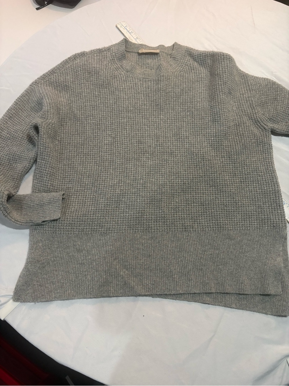 Everlane cashmere sweater
